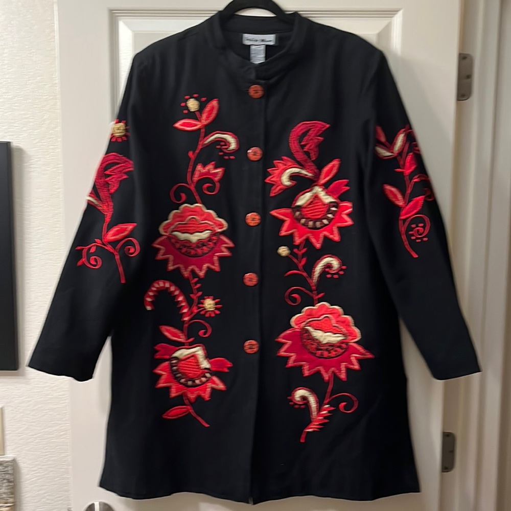 Vintage Black  Coat with embroidery decorations. Size large. Condition good.
